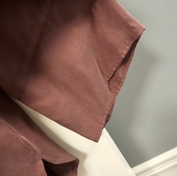 J. Jill button up top - Picture 3 of 5